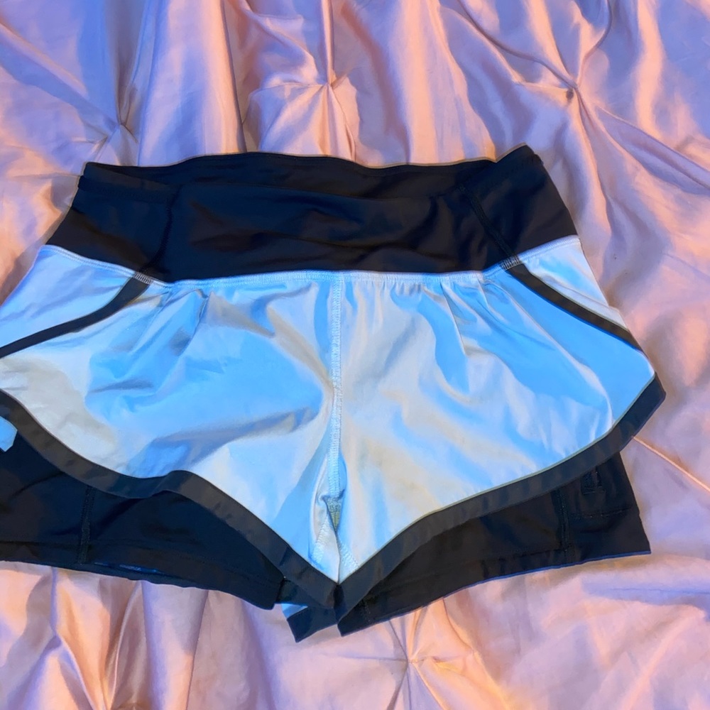 Lululemon shorts with built in sliders